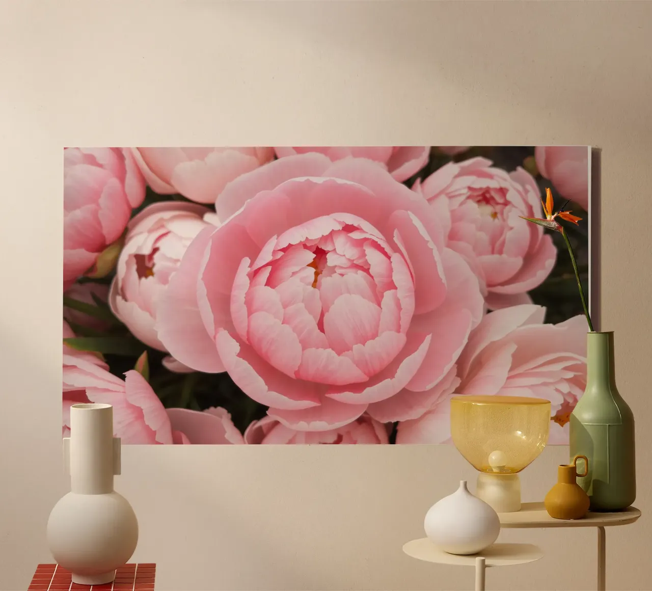 Wunderschöne rosafarbene Pfingstrosen in voller Blüte, die zarte Kunstwerke präsentieren Leinwand mit Schattenfugenrahmen von DesignDoodle