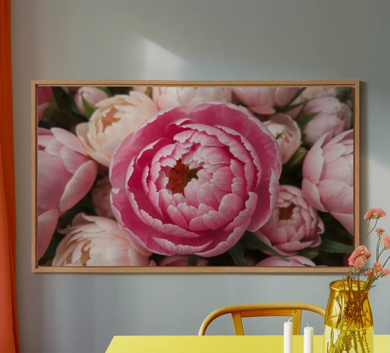 Splendide peonie rosa fioriscono in un giardino in primavera alluminio dibond da DesignDoodle