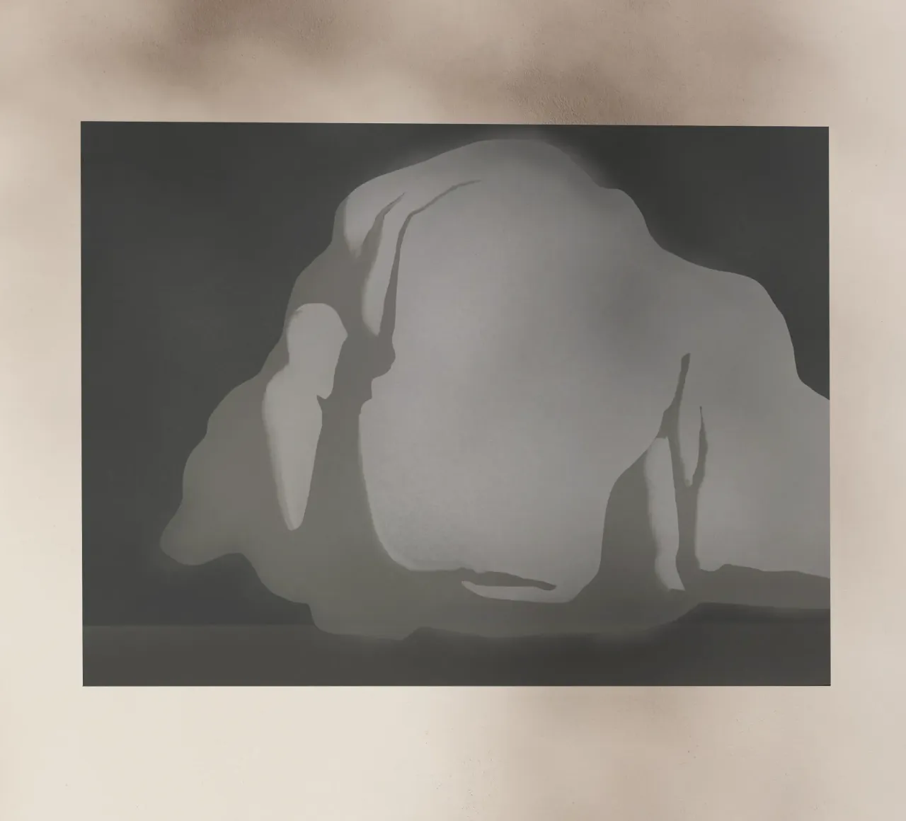 Scultura minimale in scala di grigi pellicola backlit da Little Dean