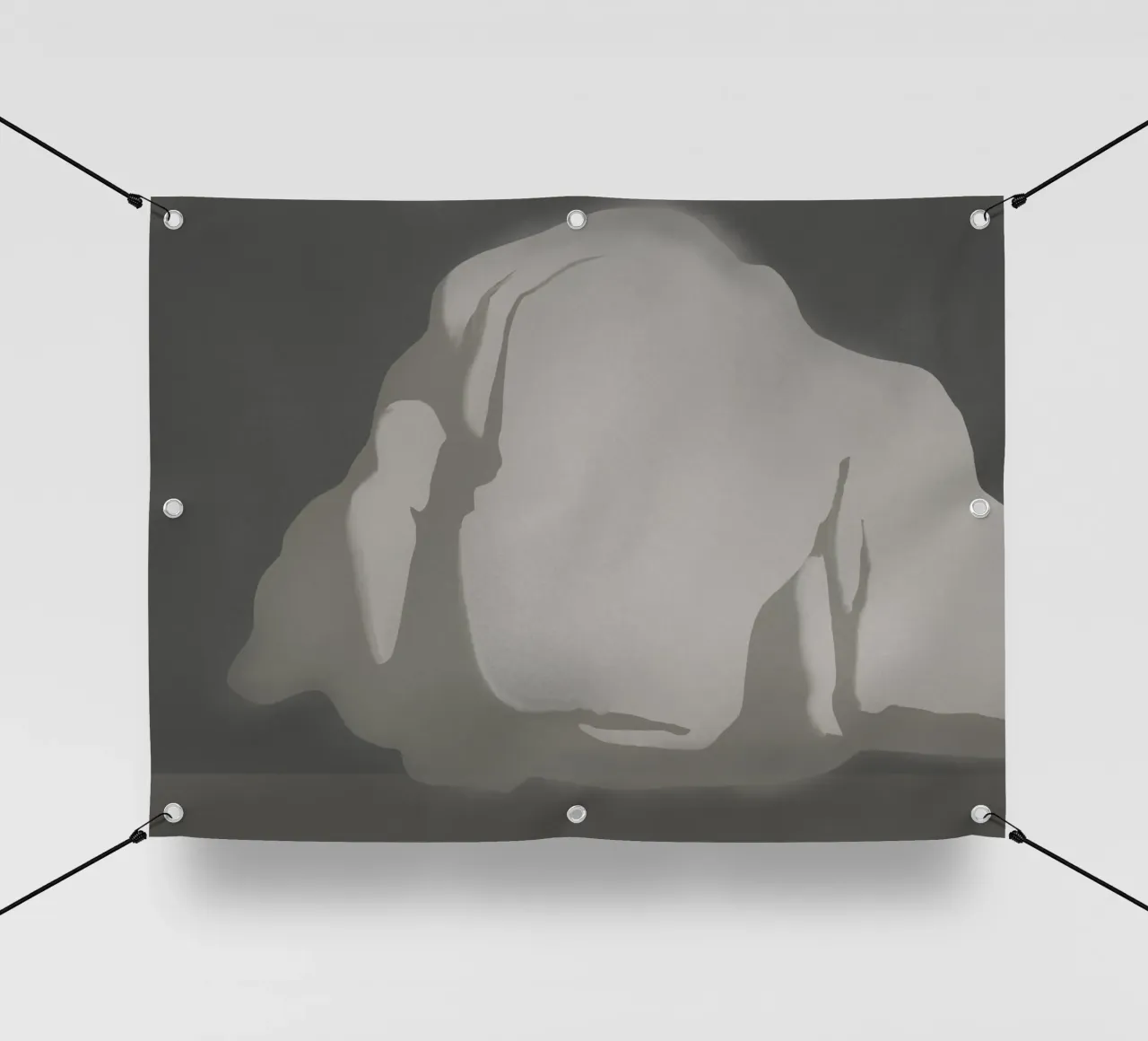 Scultura minimale in scala di grigi telo in pvc da Little Dean