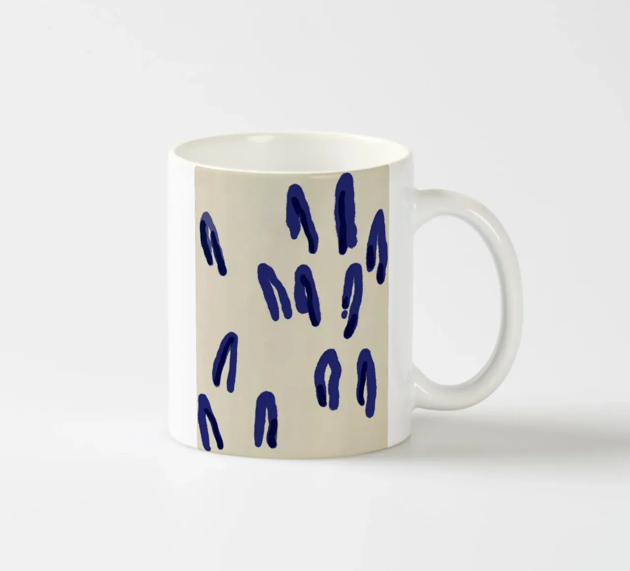 Astratto a inchiostro blu tazza in ceramica da Little Dean