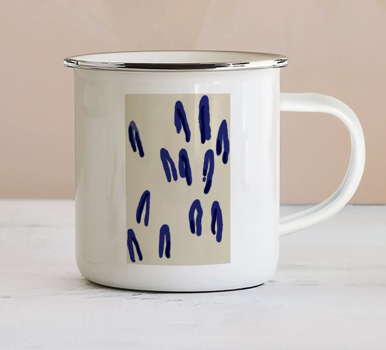 Astratto a inchiostro blu tazza in smalto da Little Dean