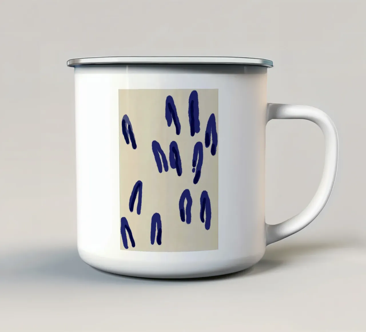 Astratto a inchiostro blu tazza in smalto da Little Dean