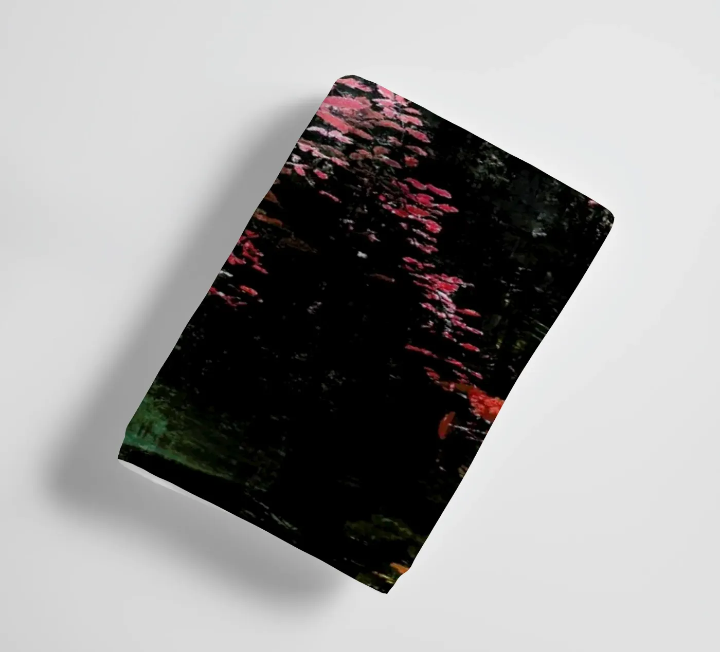 Enchanted towel by Angelo Cerantola