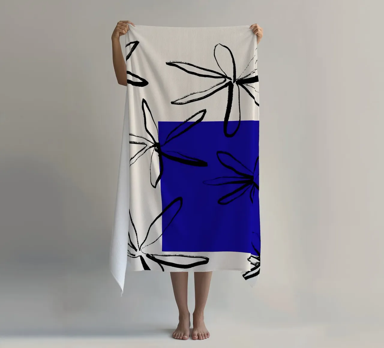Blooming petals No 02 telo mare da treechild