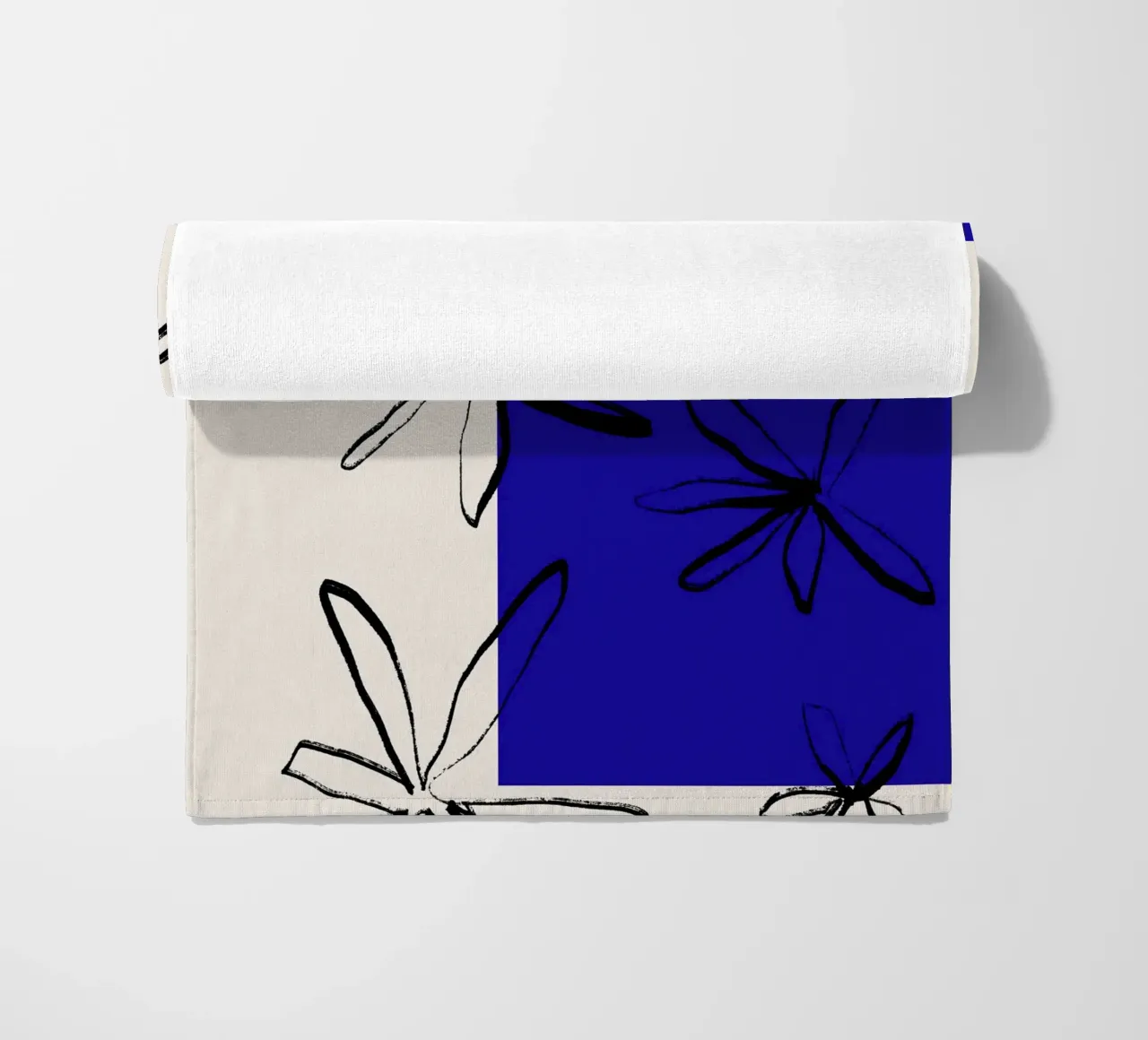 Blooming petals No 02 telo mare da treechild