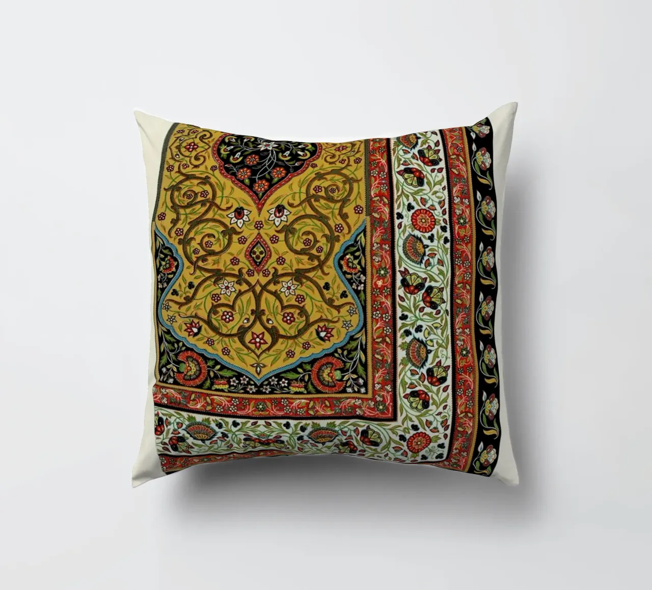Racinet - Persian Ornamental Pattern II cuscino da Vintage by JUNIQE