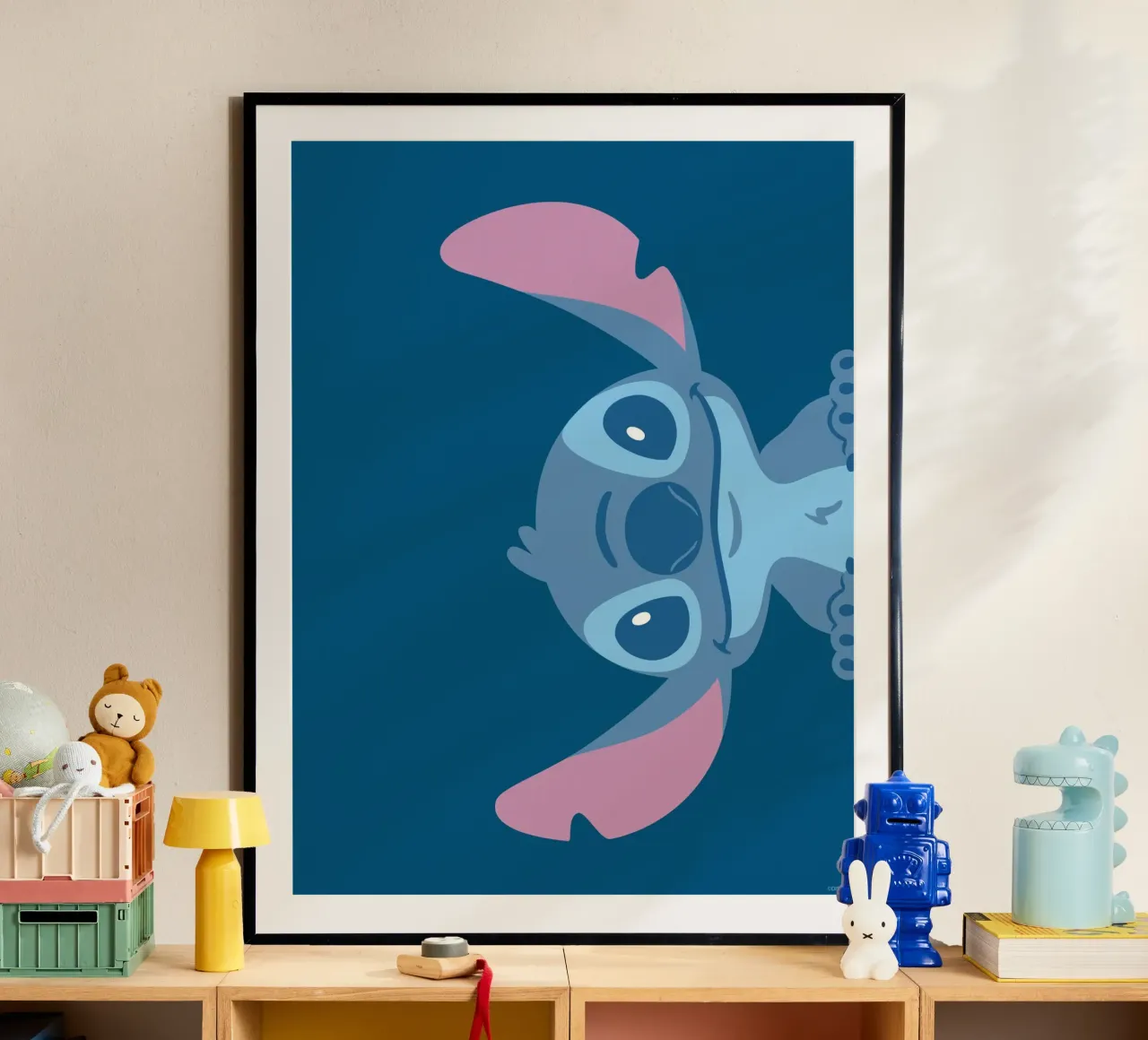 Hello Stitch Poster mit Aluminium Rahmen von Stitch