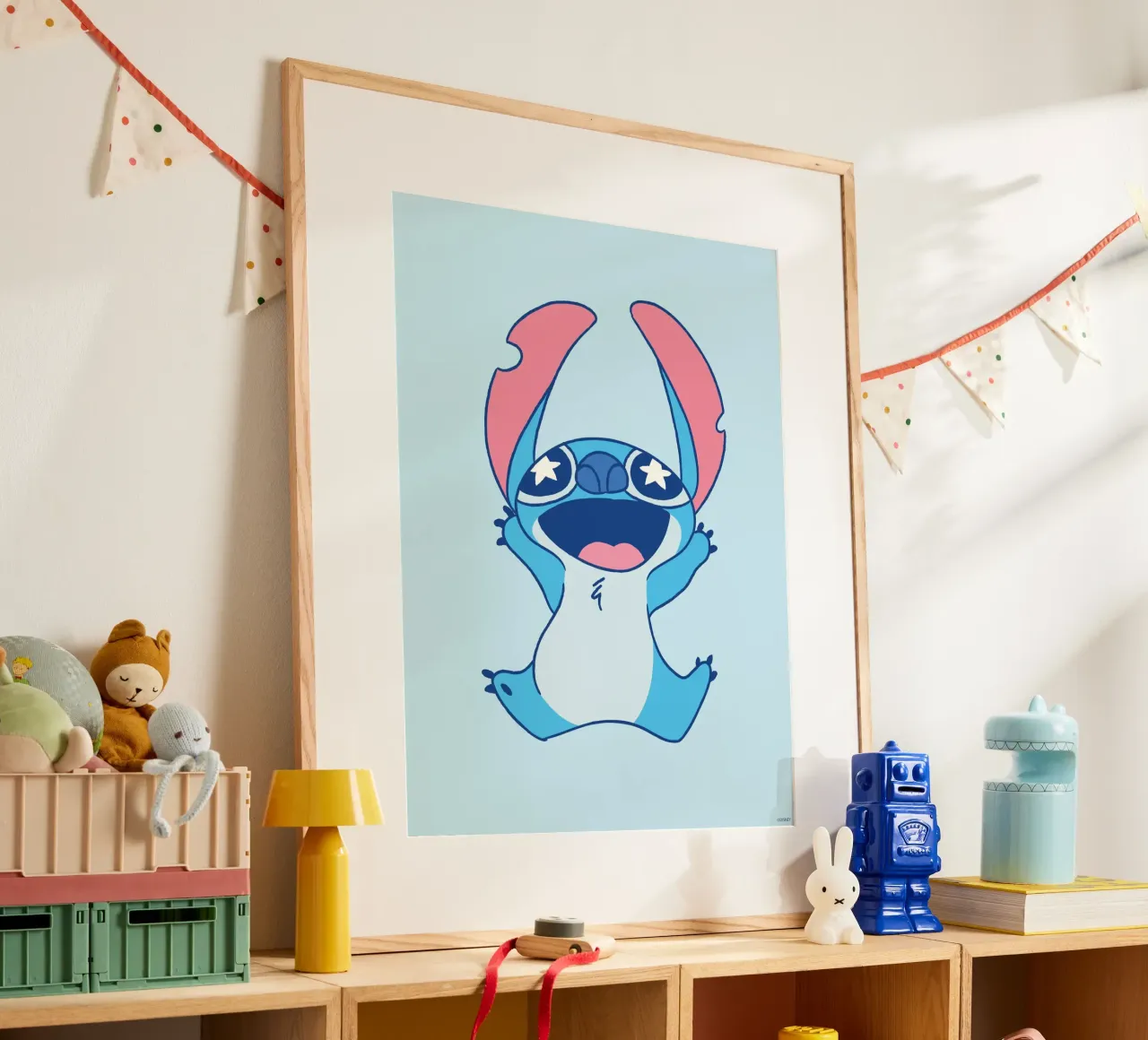 Hey Stitch Poster mit Aluminium Rahmen von Stitch