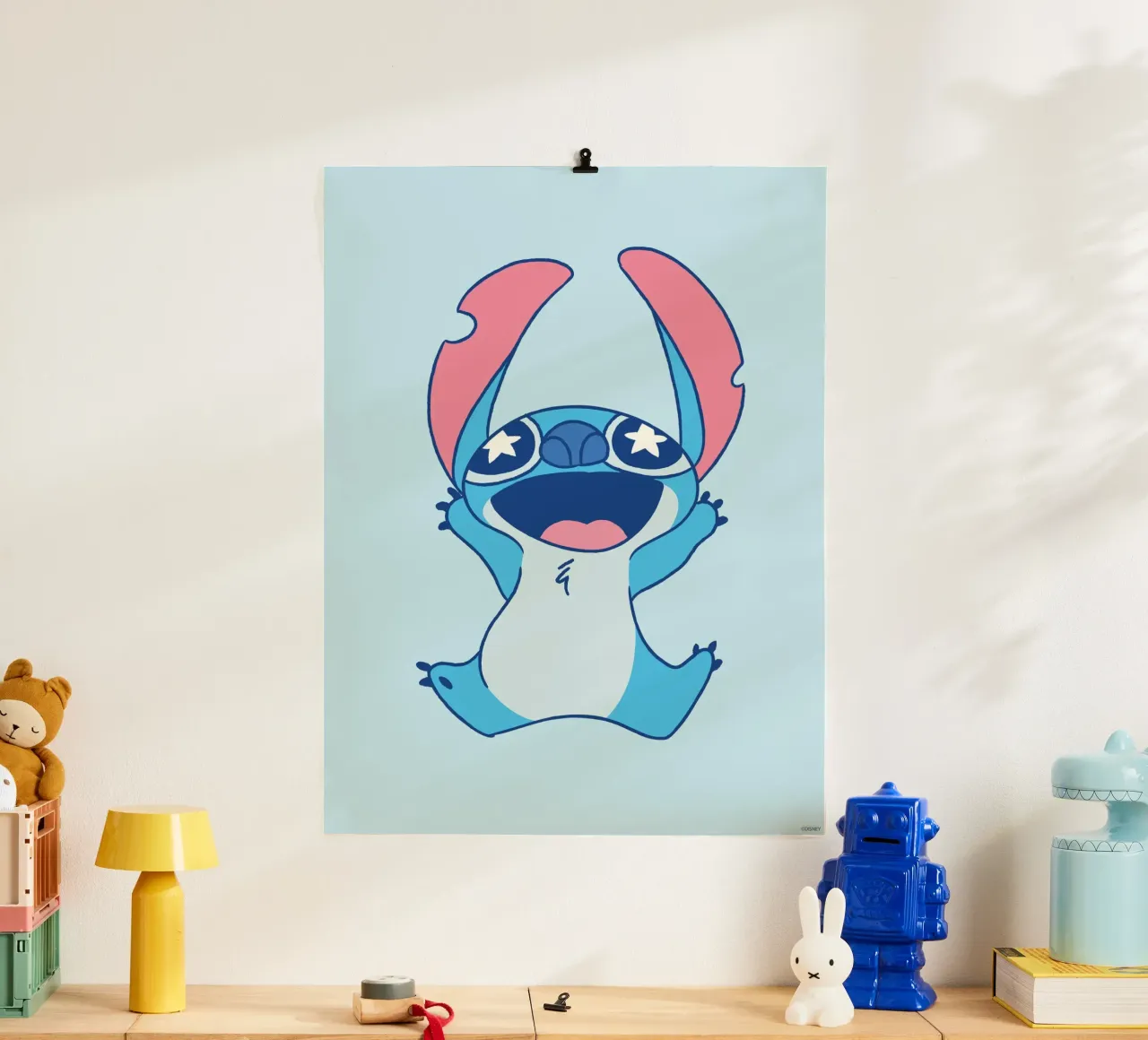 Hey Stitch Poster mit Aluminium Rahmen von Stitch