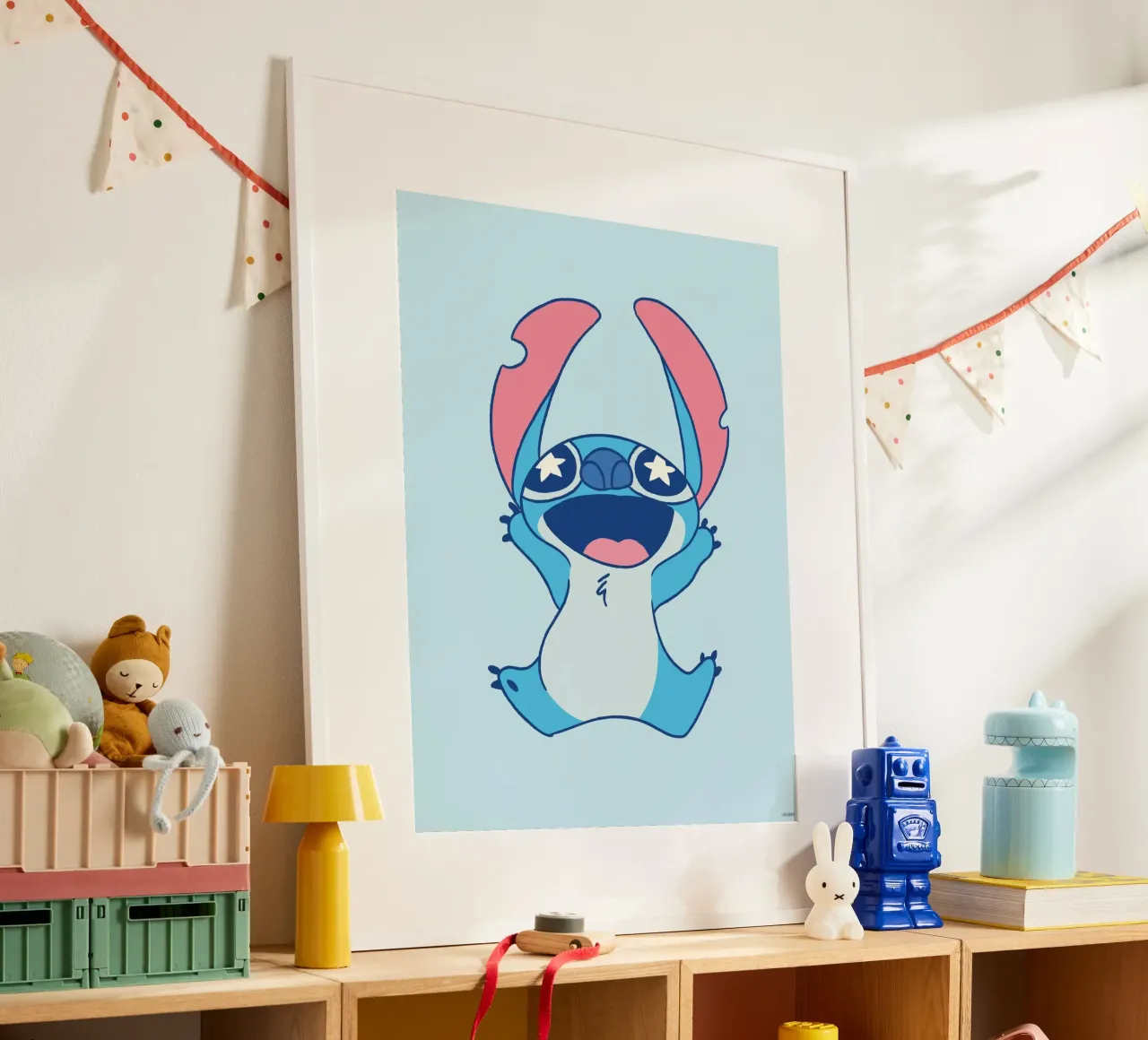 Hey Stitch Poster mit Aluminium Rahmen von Stitch