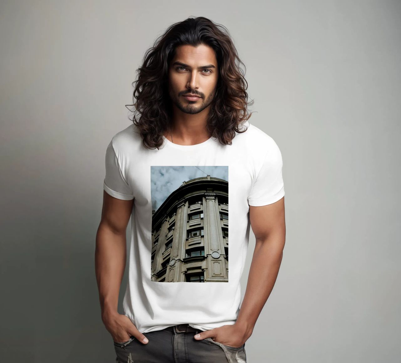 Monumental Architecture t-shirt da Sebastian Hilgetag