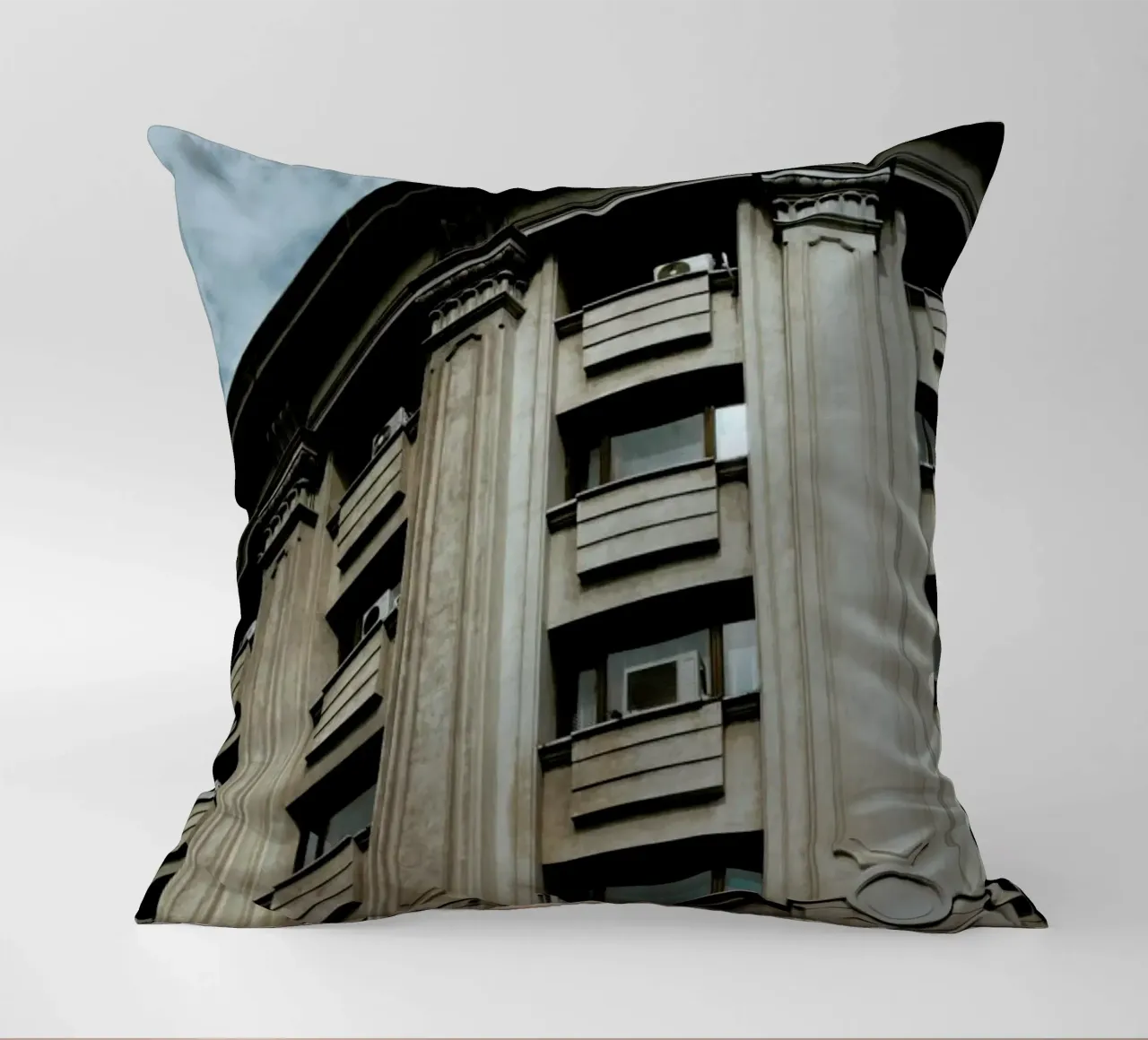 Monumental Architecture cuscino da Sebastian Hilgetag