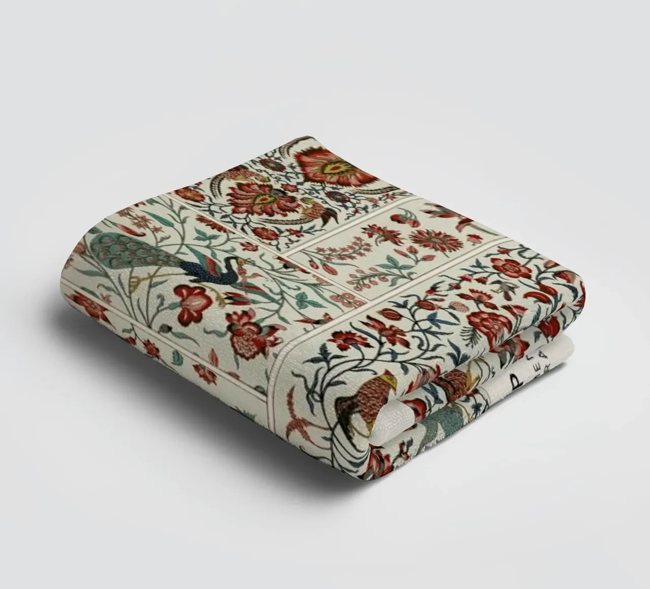 Racinet -  Persian Ornamental Pattern asciugamano da bagno da Vintage by JUNIQE