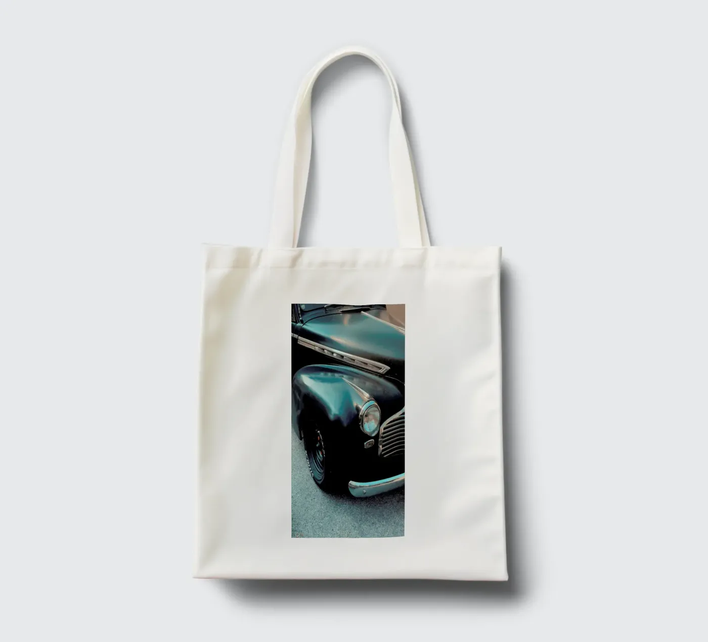 Black Oldtimer tote bag by Sebastian Hilgetag