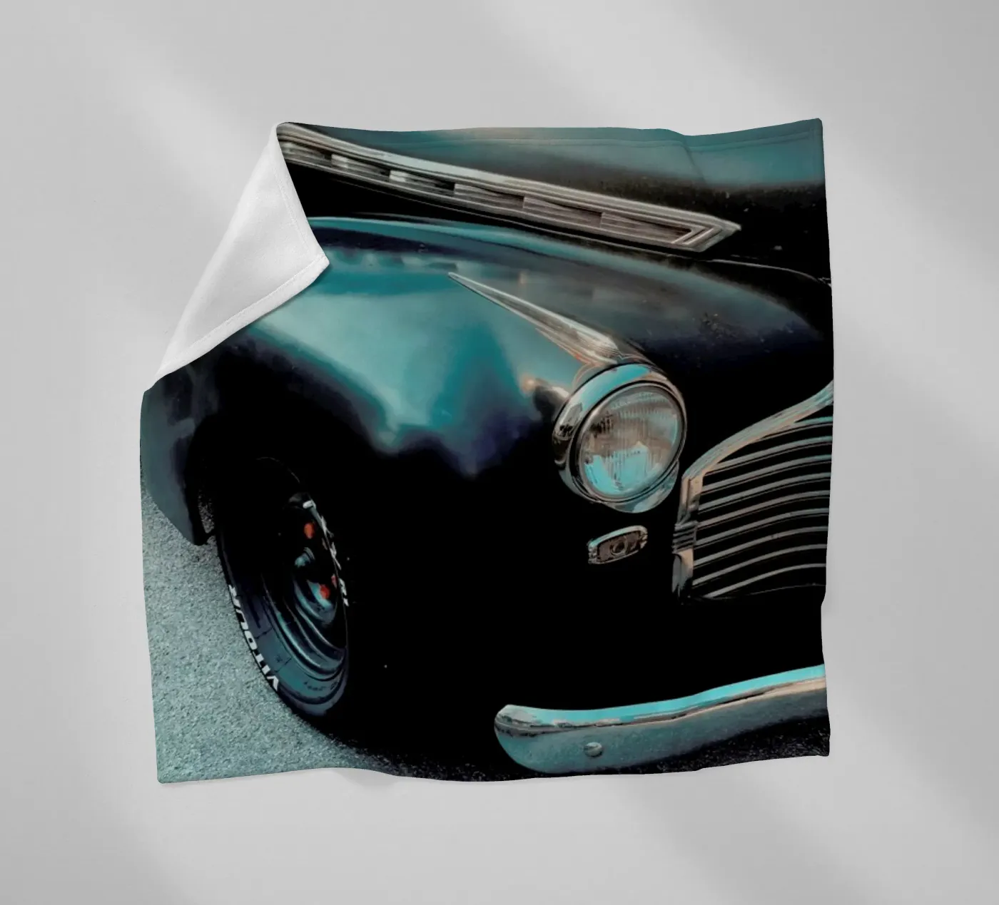 Black Oldtimer Fleecedecke von Sebastian Hilgetag