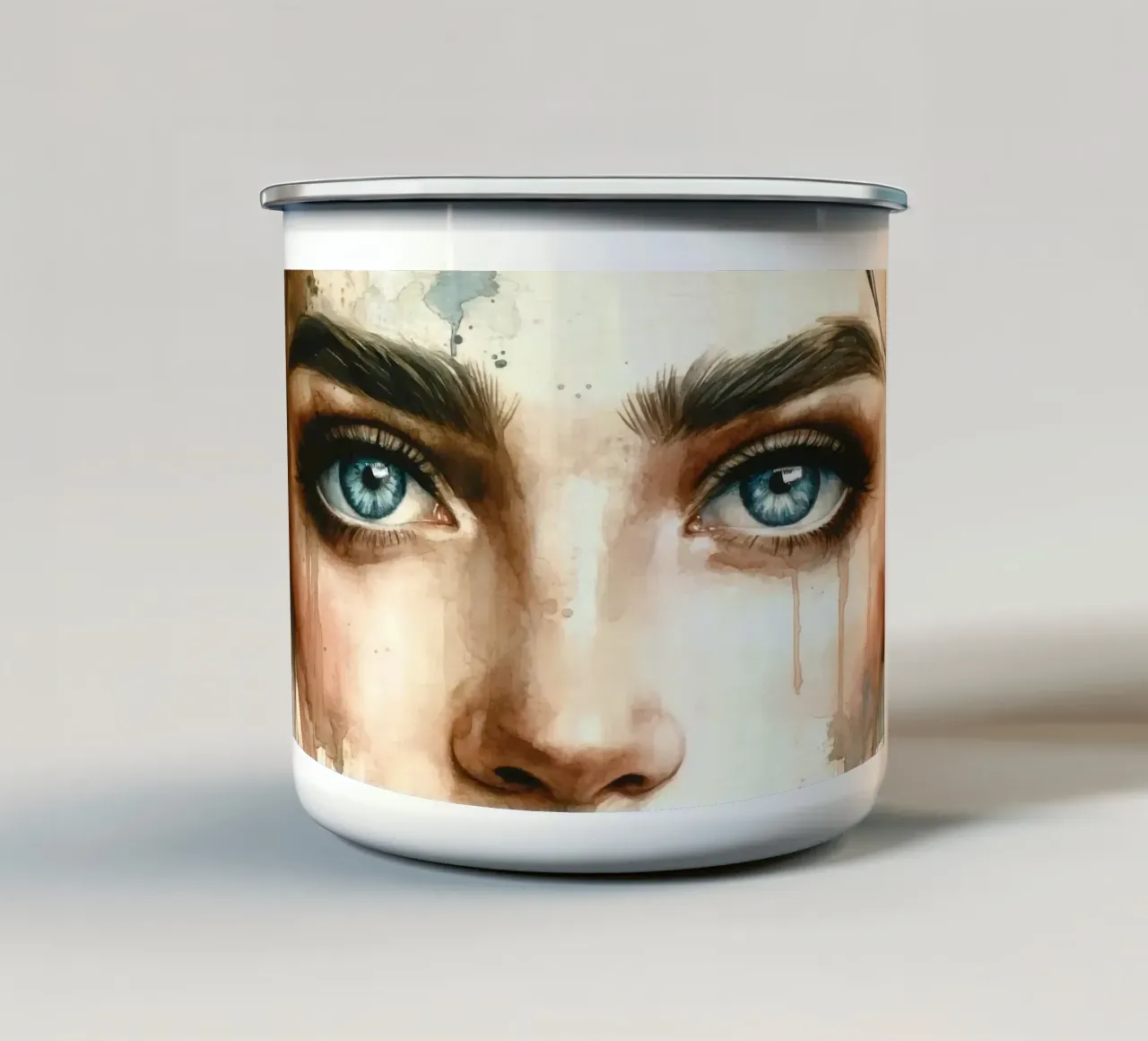 Primo piano di occhi blu intelligenti tazza in smalto da Chromatic Fusion Studio