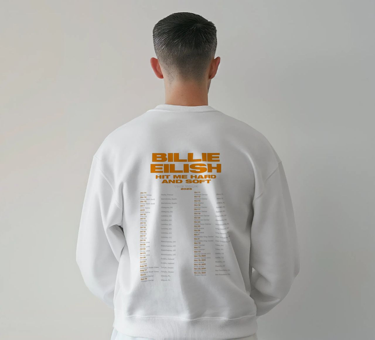 Tourdate Billie Eilish 2025 sudadera de VintageSingerWorld