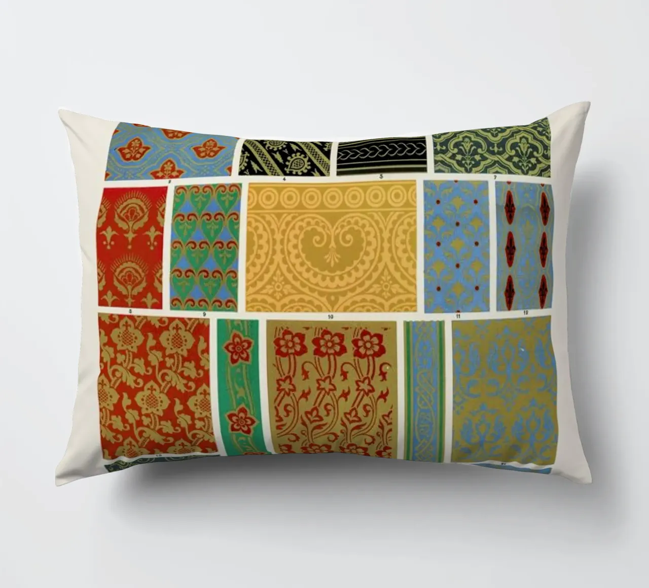 Racinet -  Medieval  Ornamental Pattern III cuscino da Vintage by JUNIQE