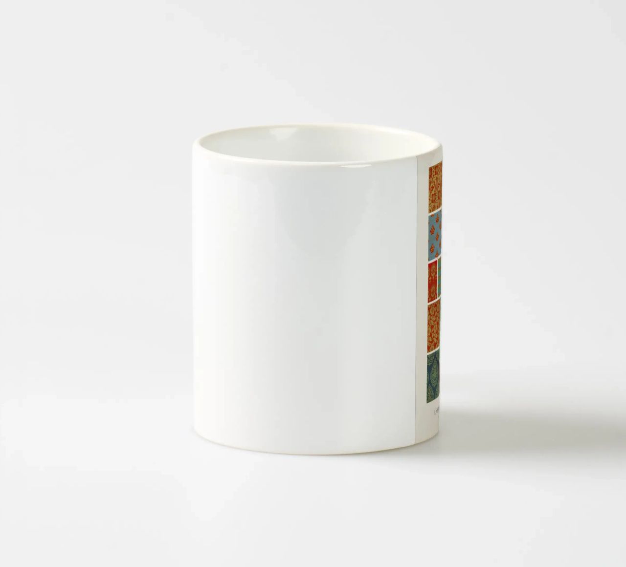 Racinet -  Medieval  Ornamental Pattern III tazza in ceramica da Vintage by JUNIQE