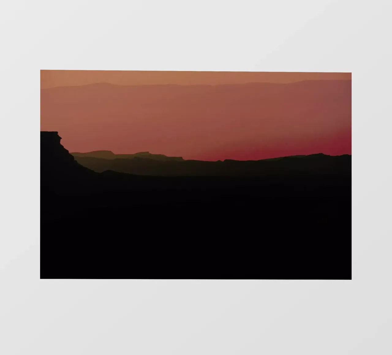 Sunrise Over Ramon Crater #8 pellicola backlit da Tal Paz-Fridman