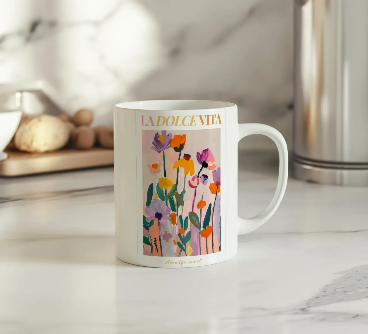 Abstracte bloemenprint, moderne bloemsierkunst, botanische print keramische mok van Boheme