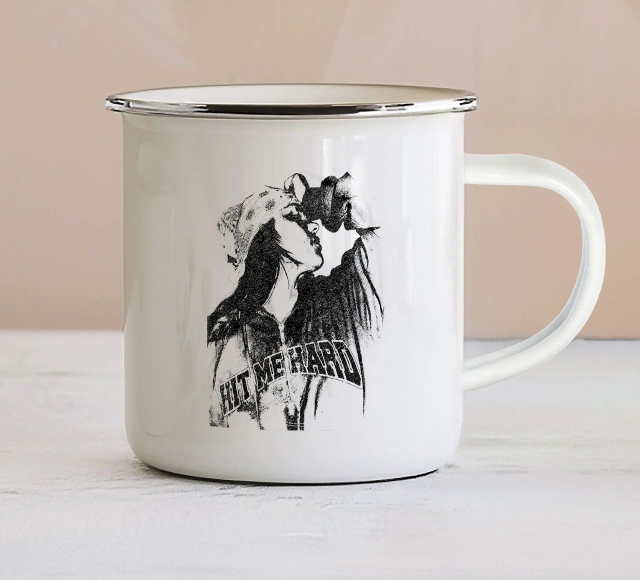 Sagoma di Billie Eilish tazza in smalto da VintageSingerWorld