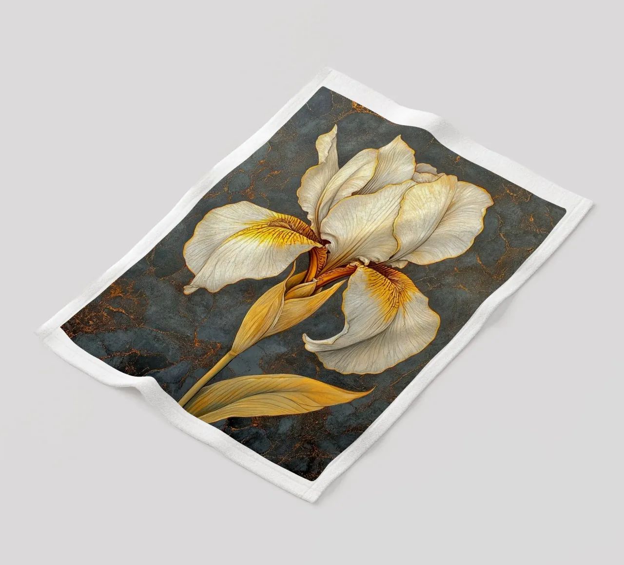 Iris bianco coperta in pile da Art-Nouveau-Dsg