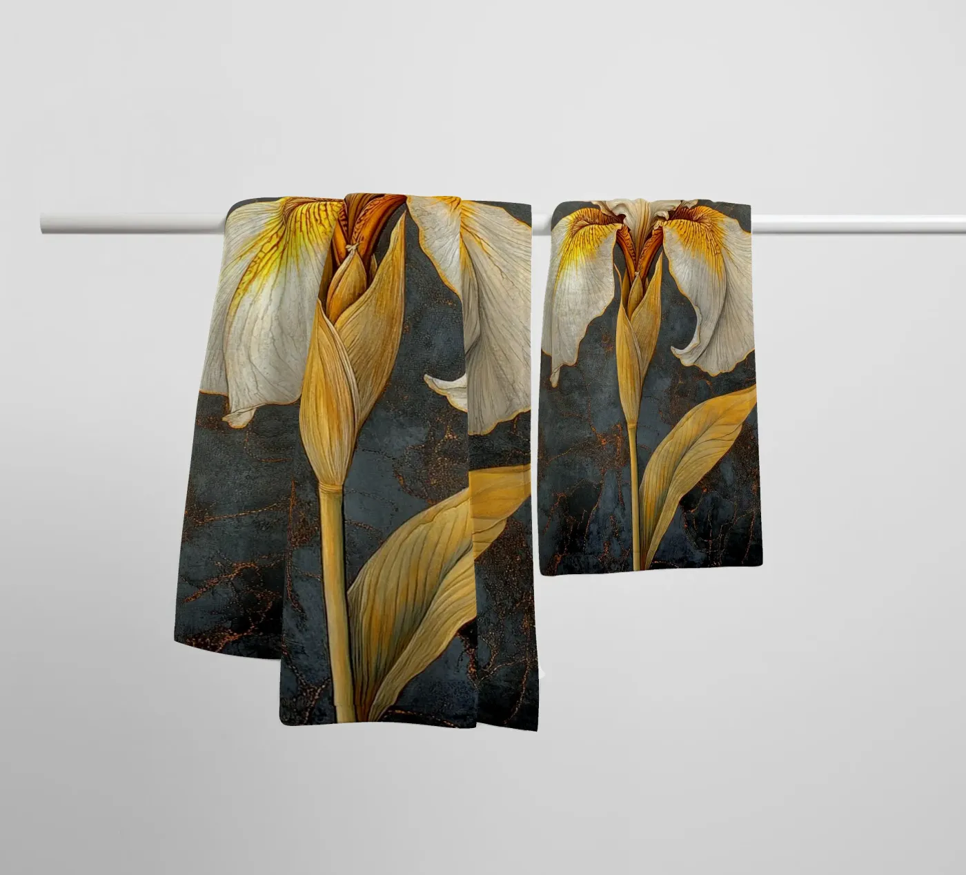 Witte iris badhanddoek van Art-Nouveau-Dsg