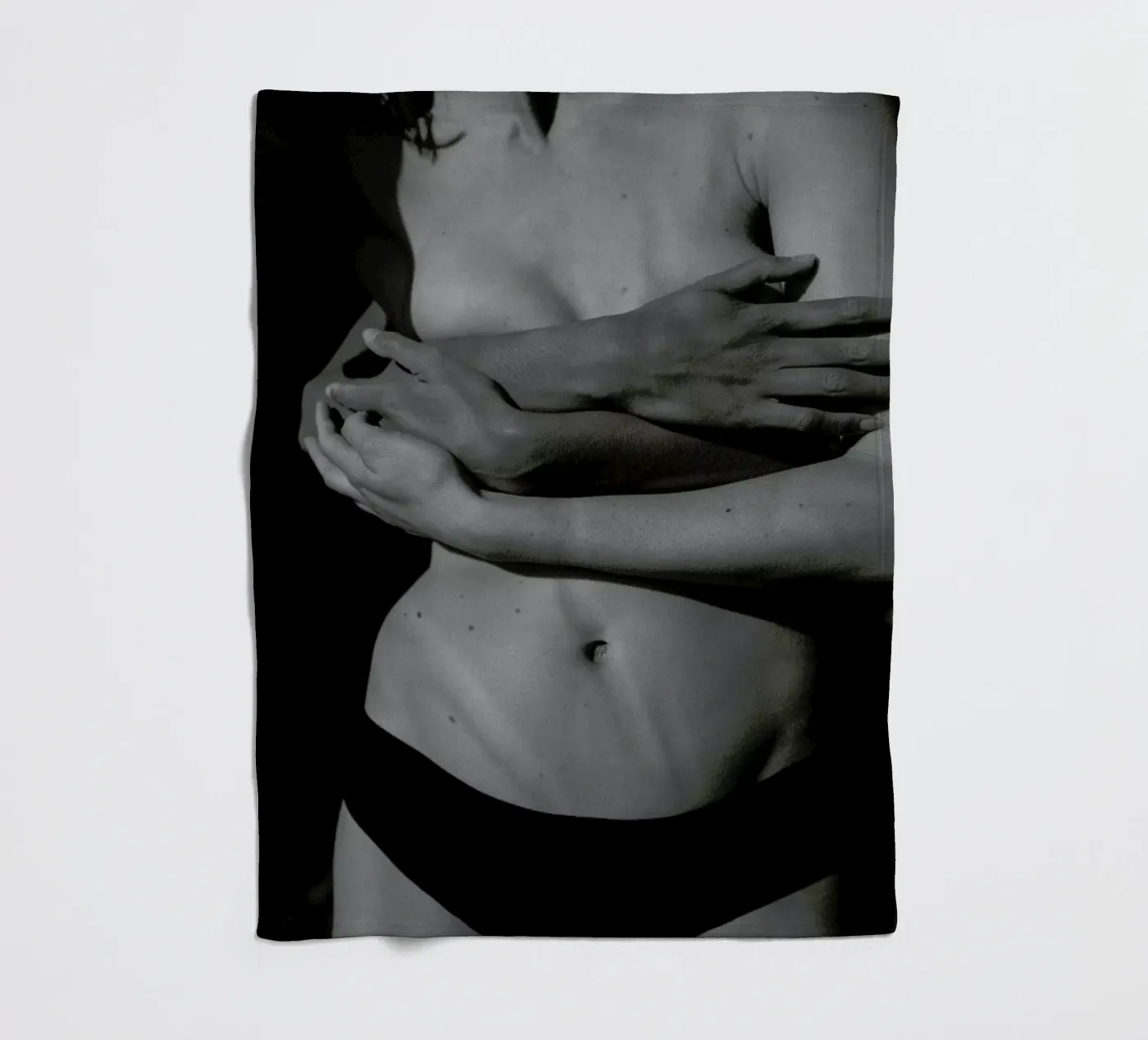 Holding Fleecedecke von Chris Abatzis