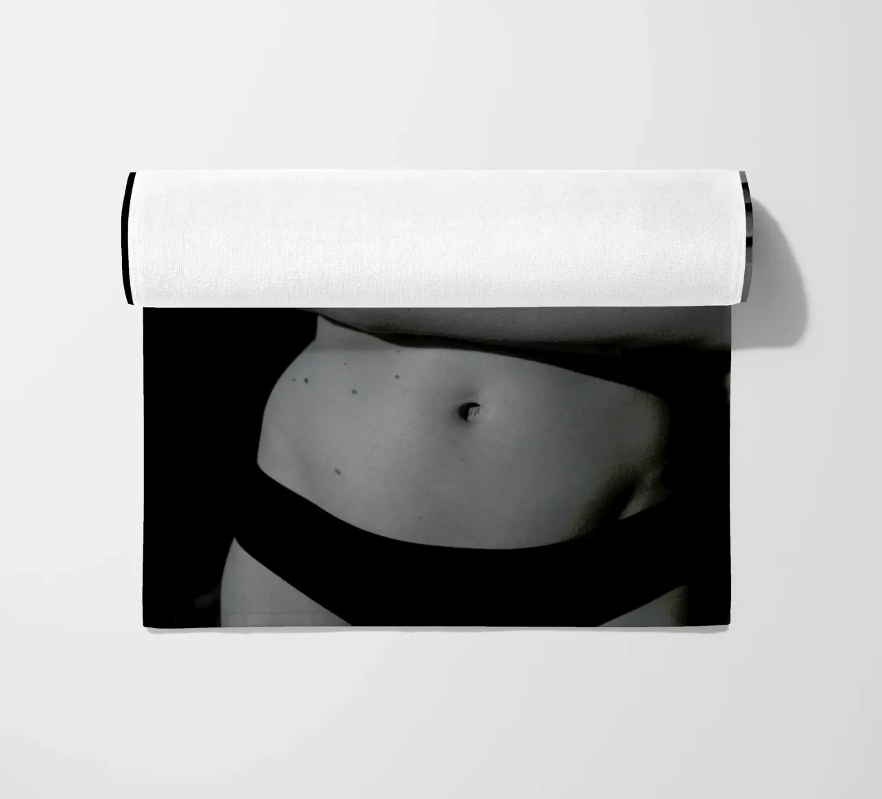 Holding telo mare da Chris Abatzis