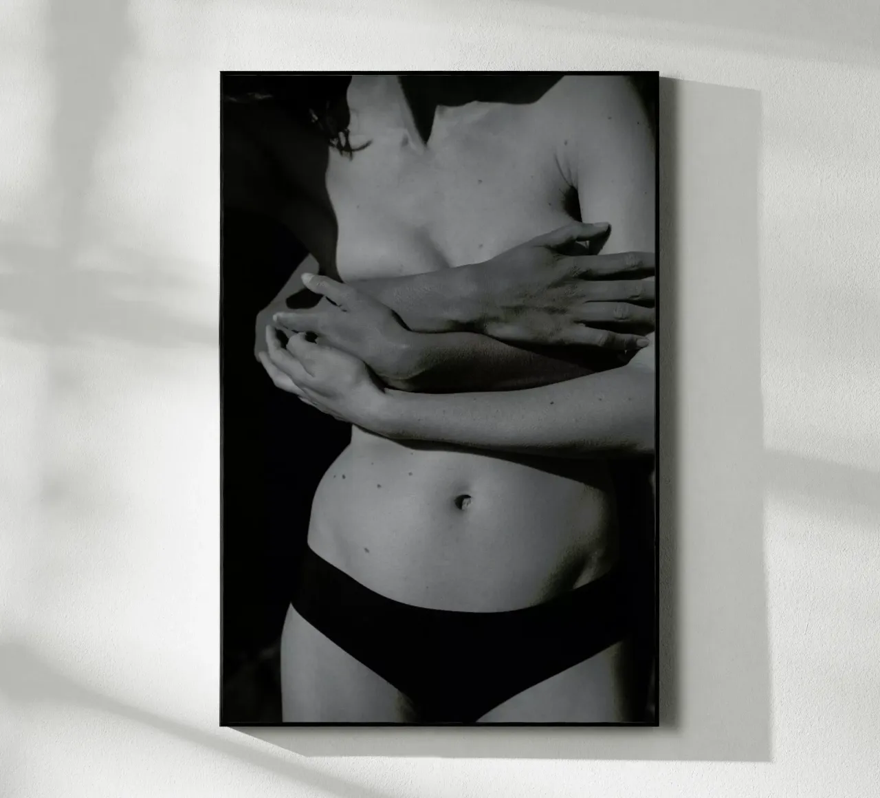 Holding plexiglass da Chris Abatzis