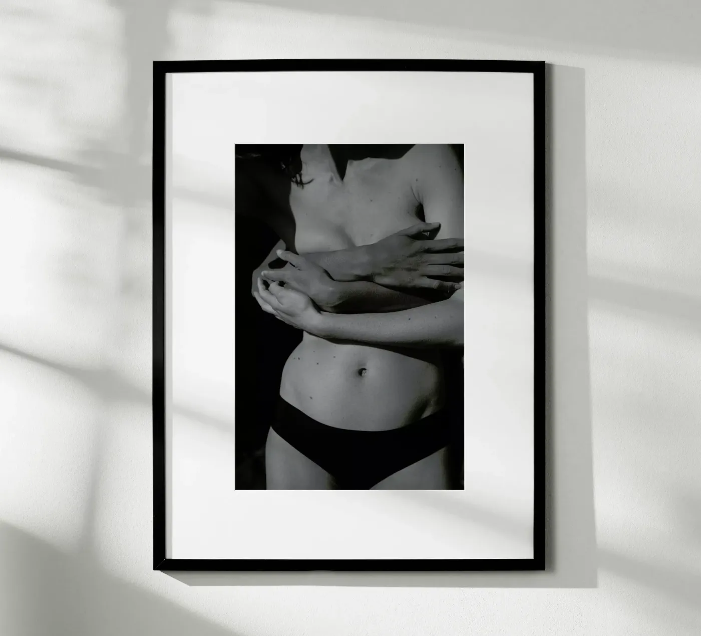 Holding Poster von Chris Abatzis