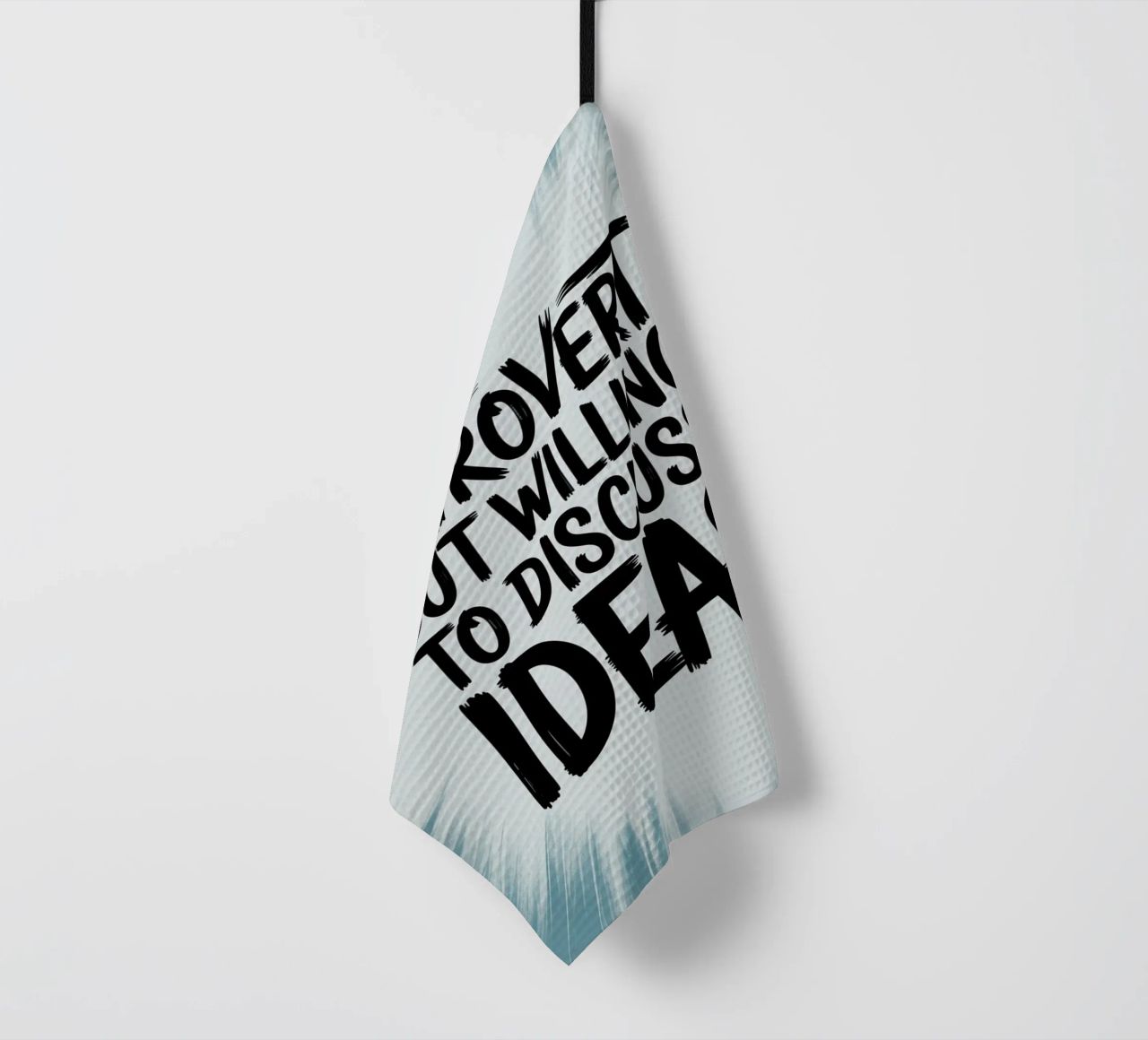 "Introvertiert, aber bereit, Ideen zu diskutieren" - Quiet Power Geschirrtuch von logic