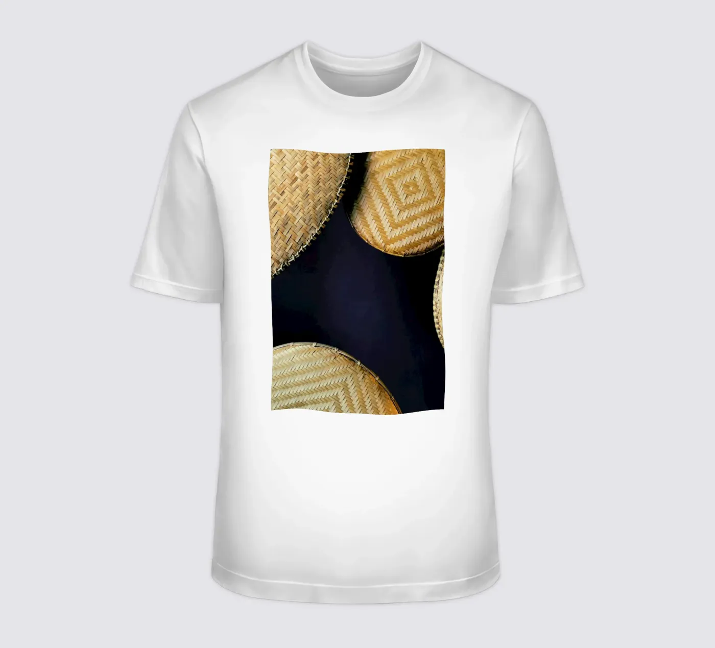 Complementary Pattern T-Shirt von Sebastian Hilgetag