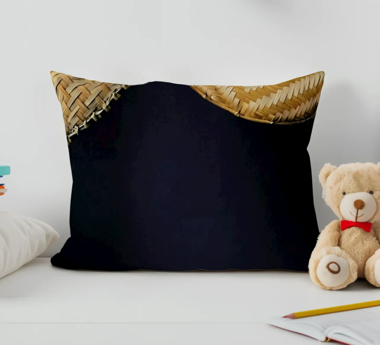 Complementary Pattern decorative cushion by Sebastian Hilgetag