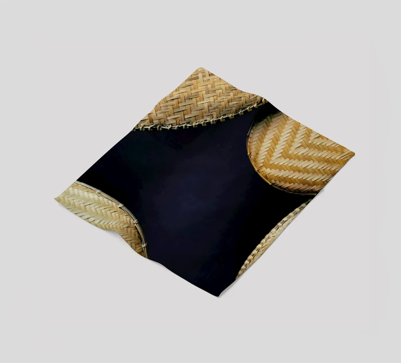 Complementary Pattern fleece blanket by Sebastian Hilgetag