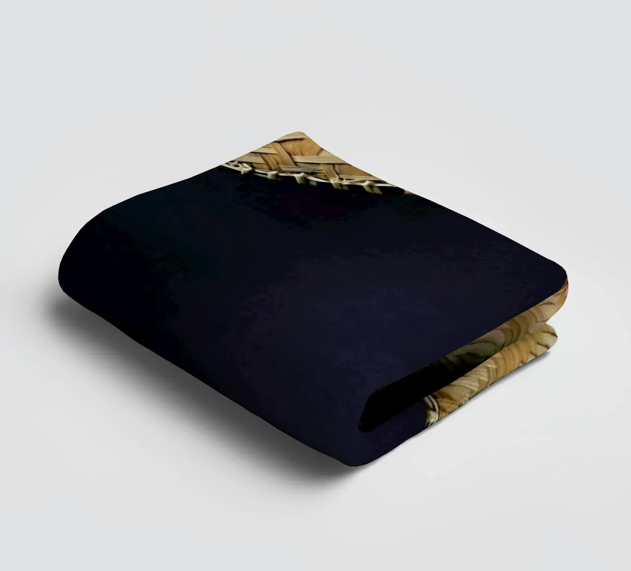 Complementary Pattern towel by Sebastian Hilgetag