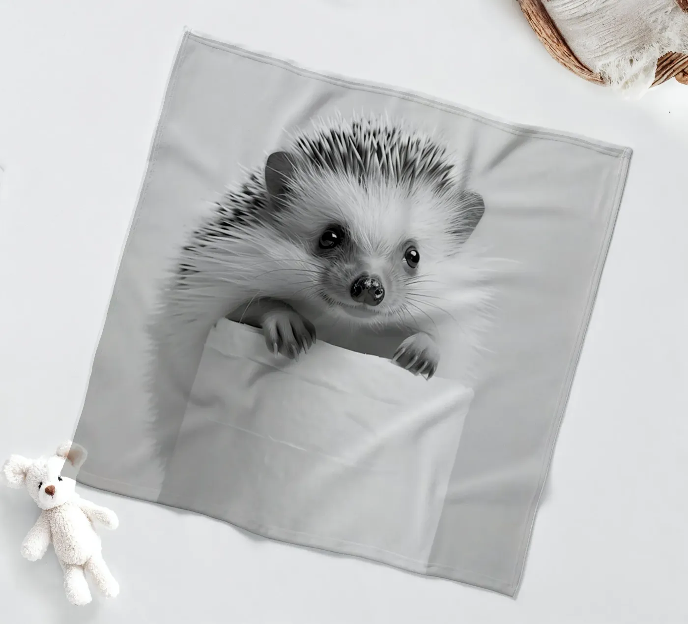 Hedgehog coperta in pile da animals_studio
