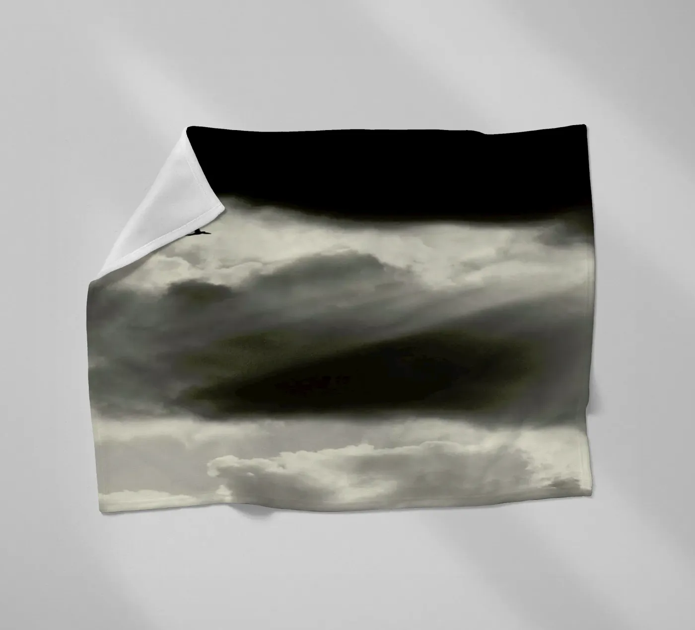 Two Fleecedecke von Tal Paz-Fridman