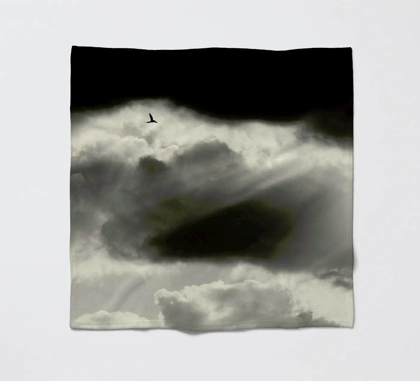 Two Fleecedecke von Tal Paz-Fridman