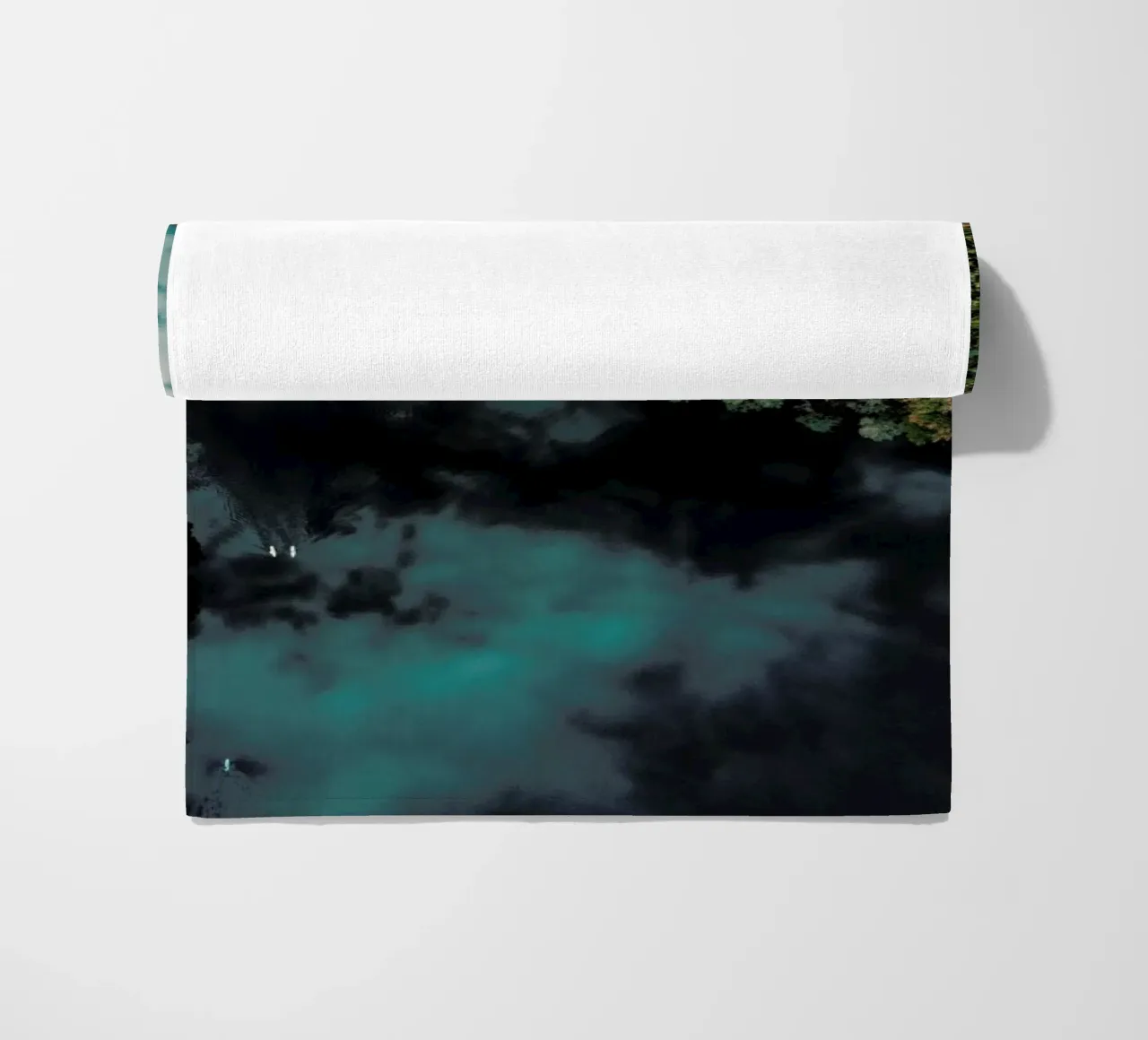Forest And Water telo mare da Sebastian Hilgetag