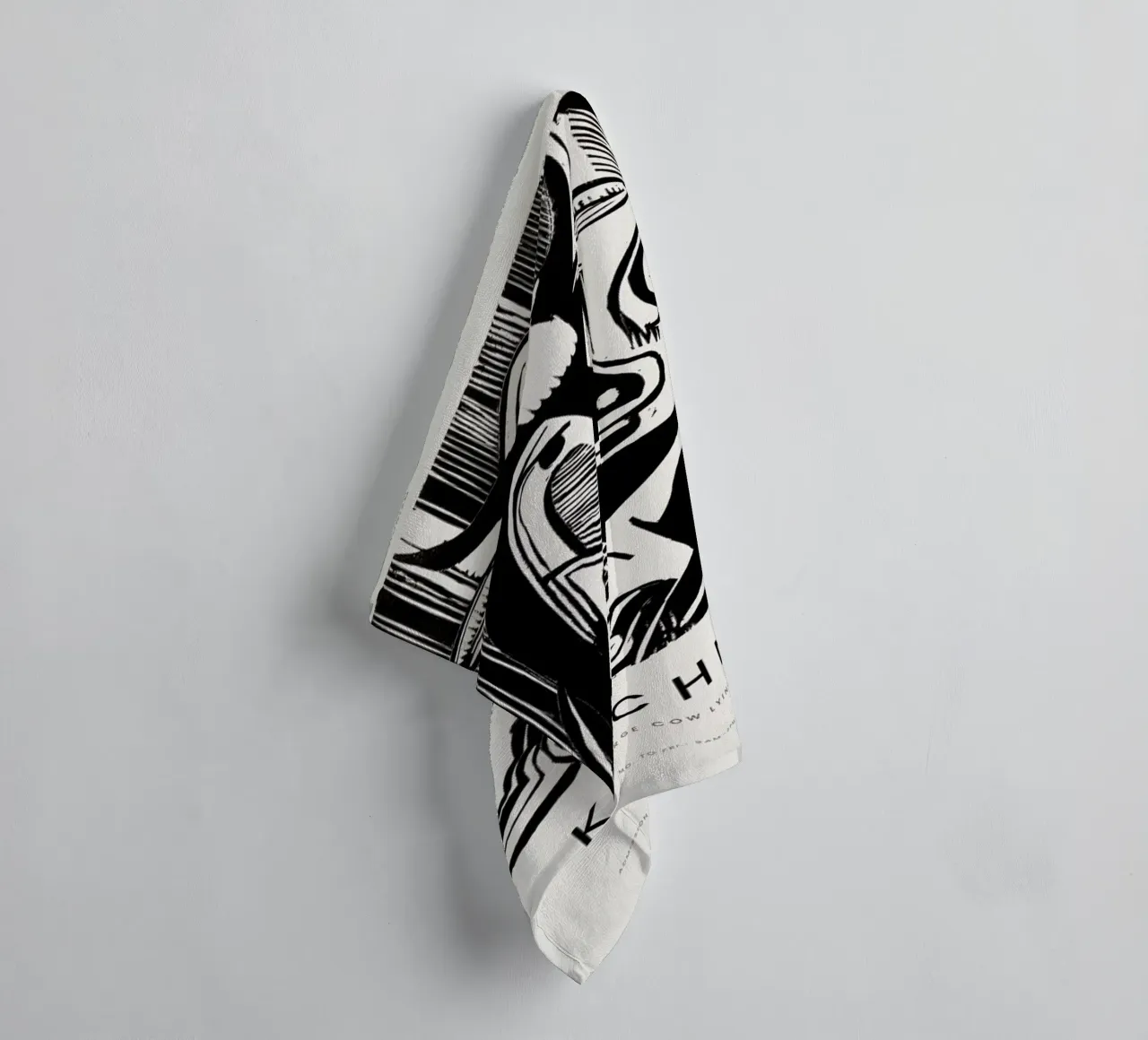 Kirchner - The Large Cow Lying Down asciugamano da bagno da Vintage by JUNIQE