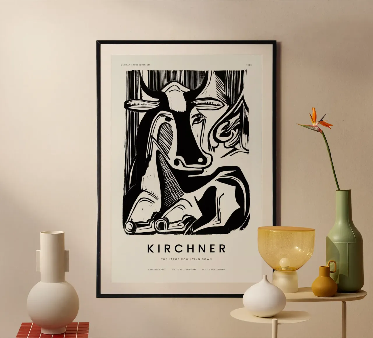 Kirchner - The Large Cow Lying Down poster con telaio in legno da Vintage by JUNIQE