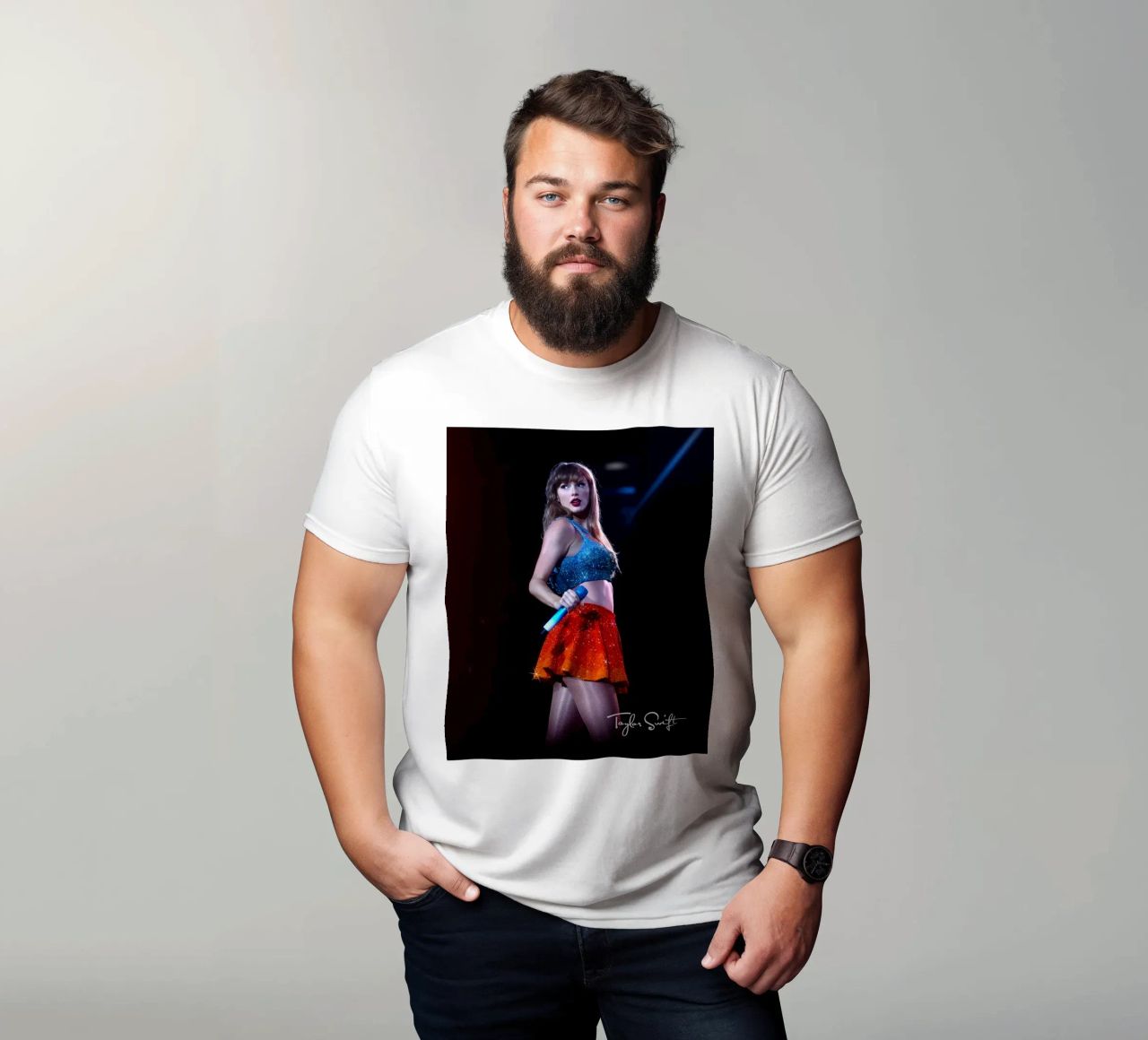 taylor swift suonare canzone t-shirt da NindaCreationsArt