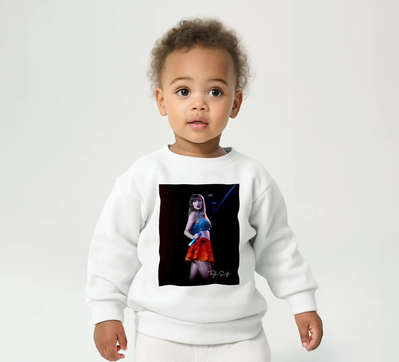 taylor swift play song sudadera de bebé de NindaCreationsArt