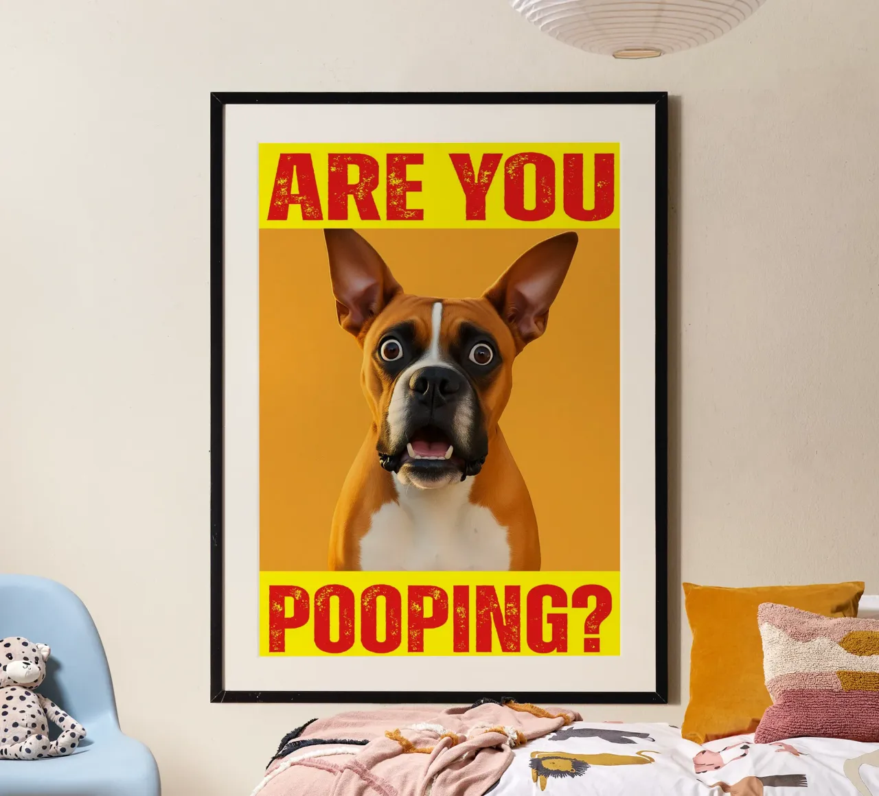 cane stai facendo la cacca nei gabinetti poster con telaio in legno da Nayara