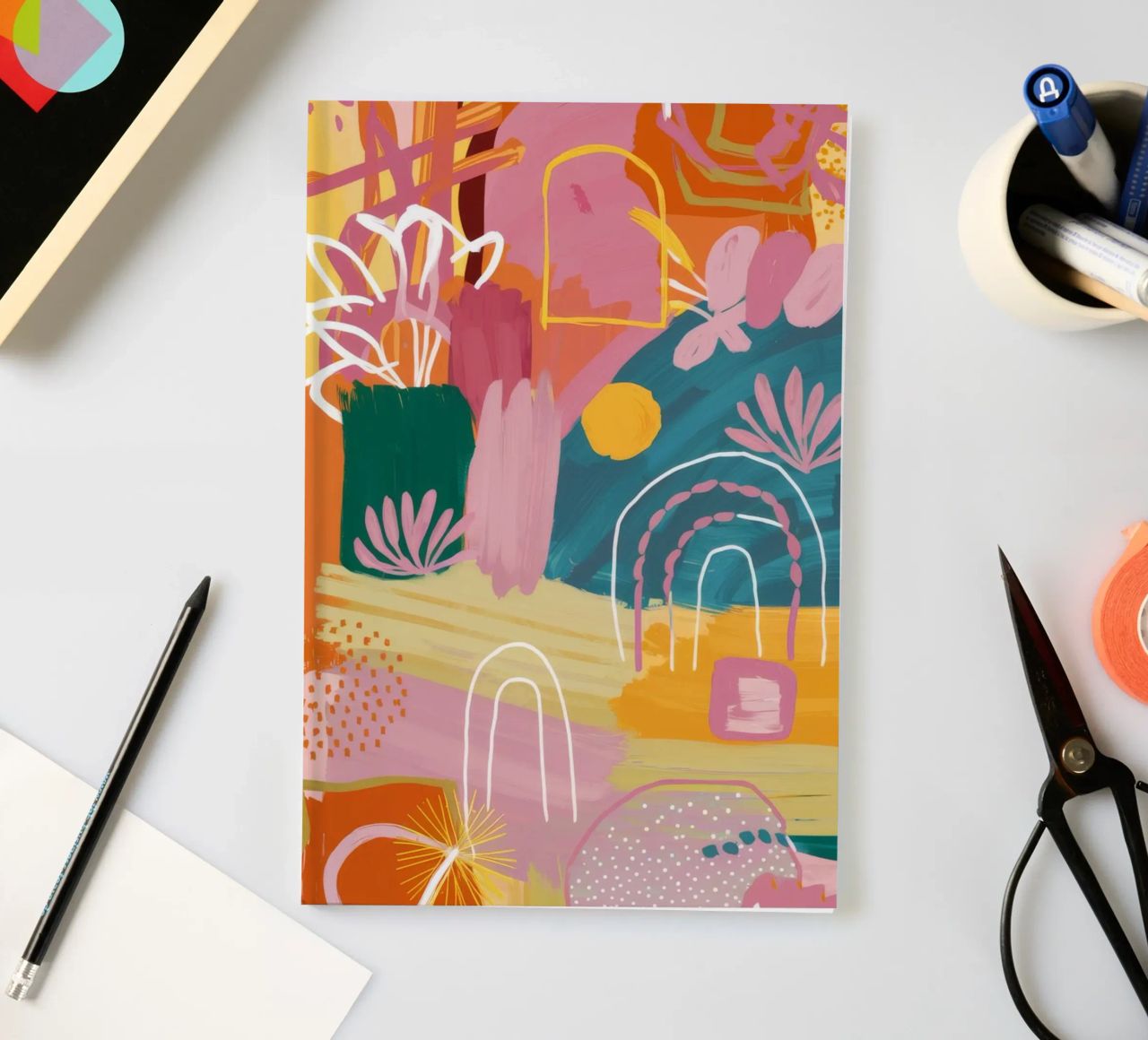 Llama abstrait en fleurs carnet de notes de Pake Nebula