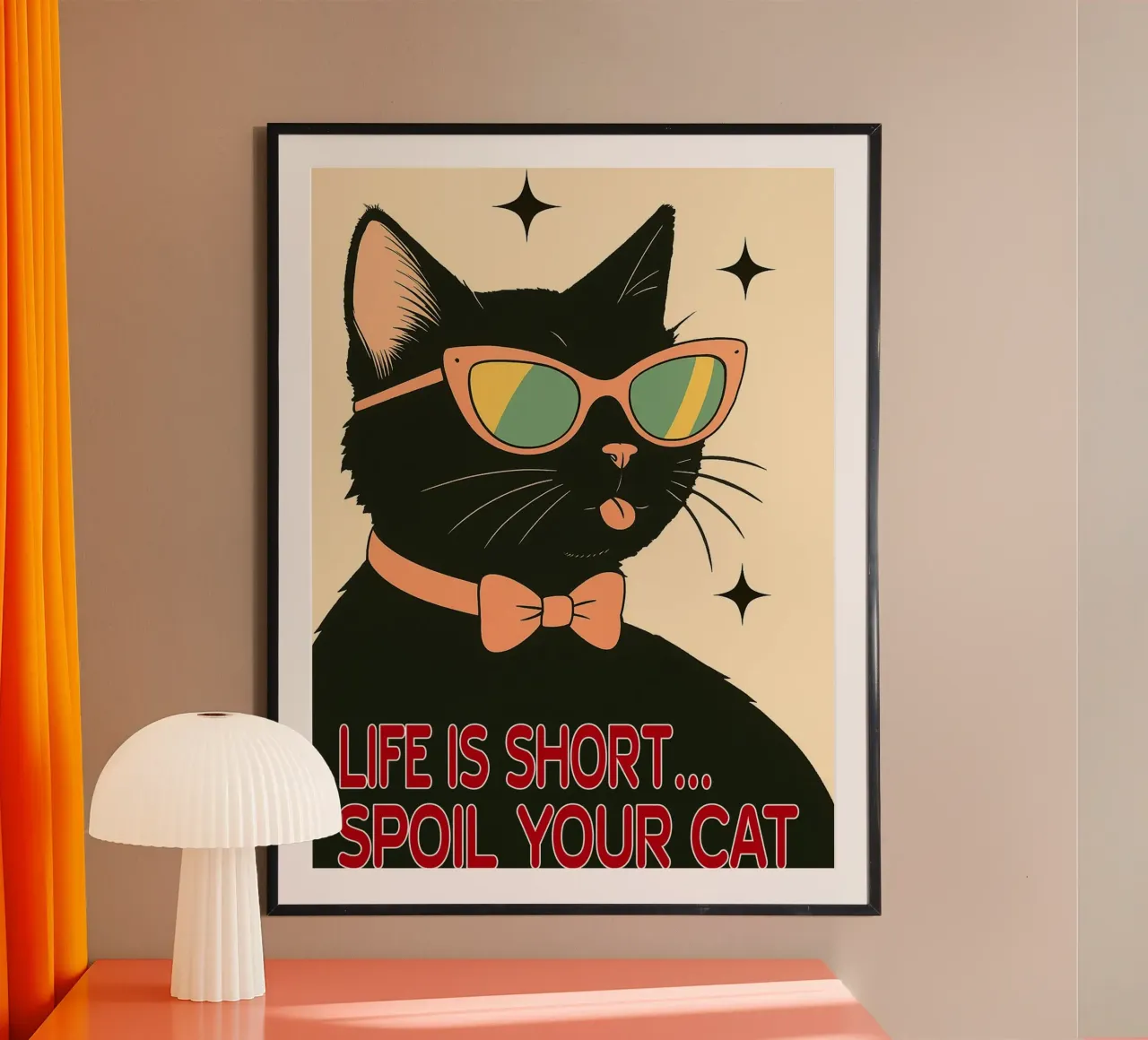 La vita è breve, viziate il vostro gatto poster con telaio in alluminio da Nayara
