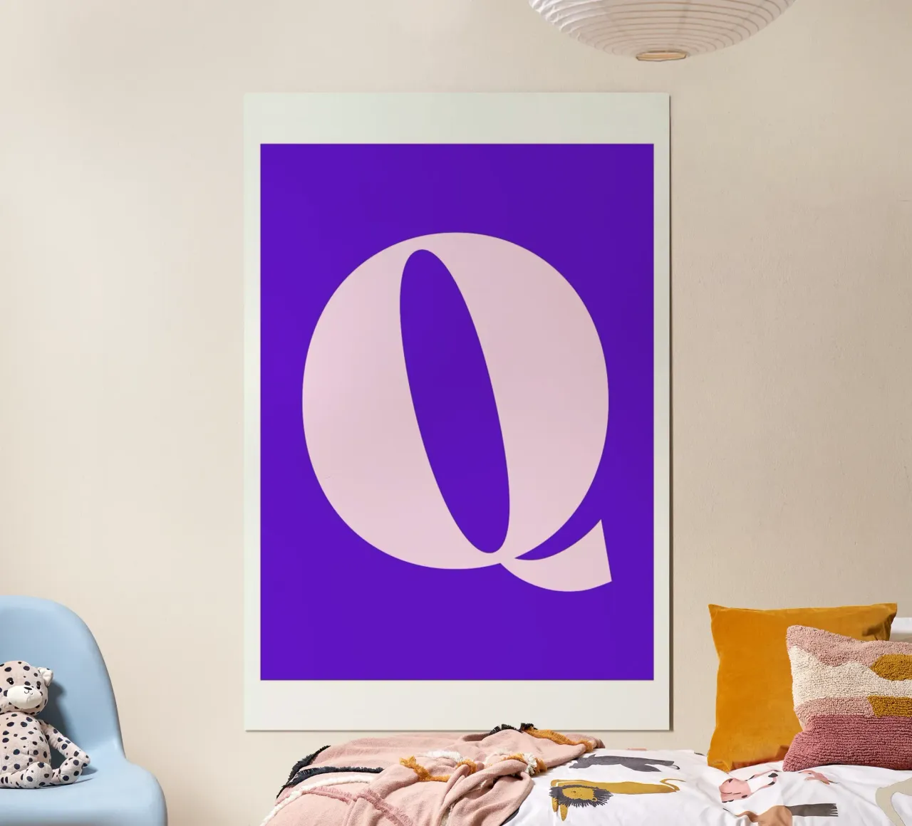 Colorful Q poster con telaio in alluminio da Mottos by Sinan Saydik